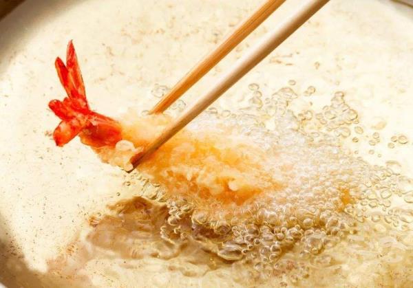 夏季養胃，要少吃這9種食物 ，多吃蘋果、香蕉等6種水果