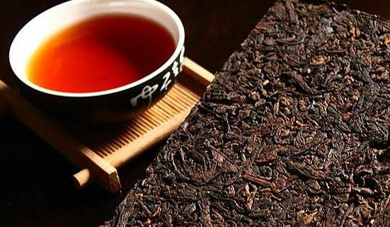 普洱生茶好喝還是熟茶好喝 怎么區分普洱茶的生熟